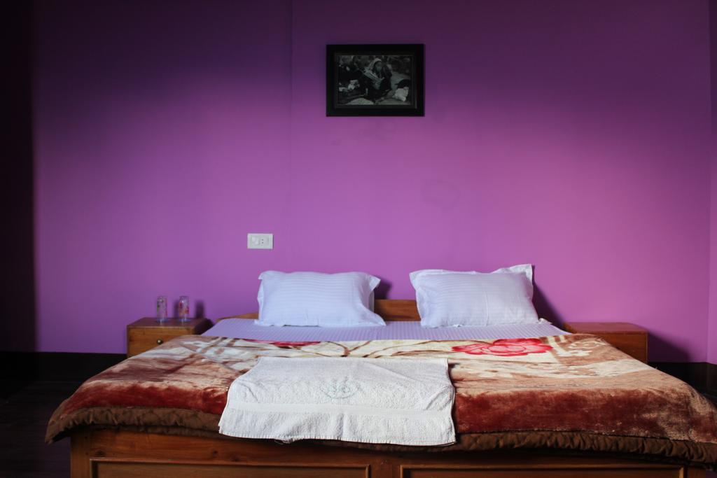 Hotel Valley View Pelling Room photo