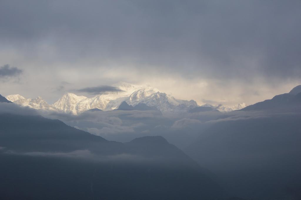 Hotel Valley View Pelling Exterior photo
